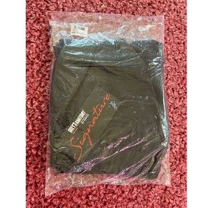 Grey's Anatomy by Barco Black Large Signature 6 Pocket Double Cargo Midrise Pant